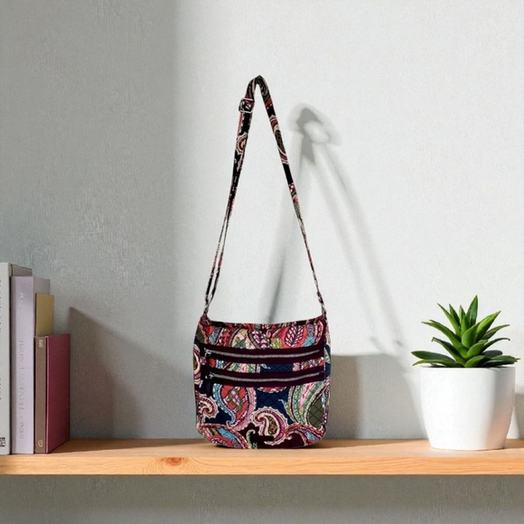 Vera Bradley Iconic Triple Zip Hipster Heirloom Paisley Crossbody Bag - Picture 1 of 16